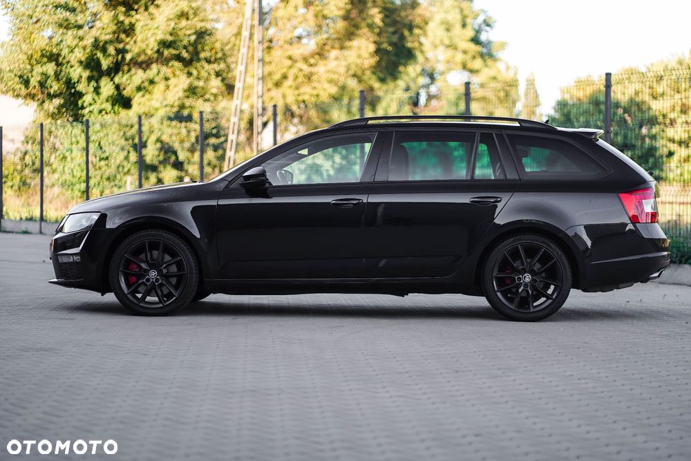 Skoda Octavia 2.0 TDI RS - 10