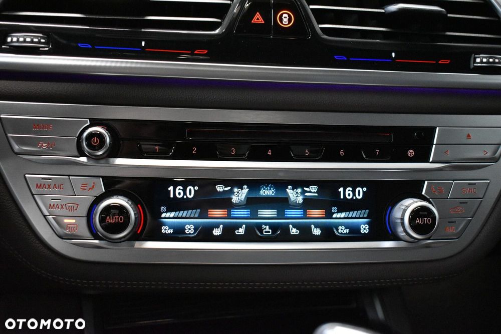 BMW Seria 7 - 23
