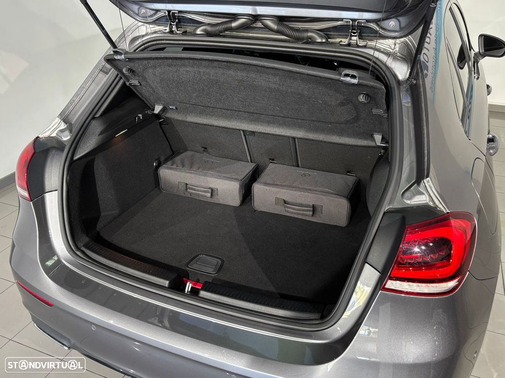 Mercedes-Benz A 250 e 8G-DCT AMG Line - 30