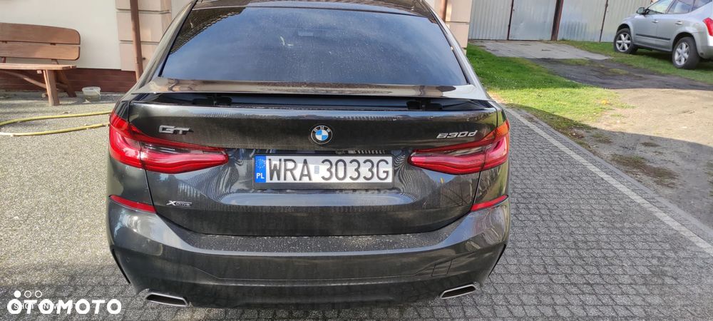 BMW 6GT - 21