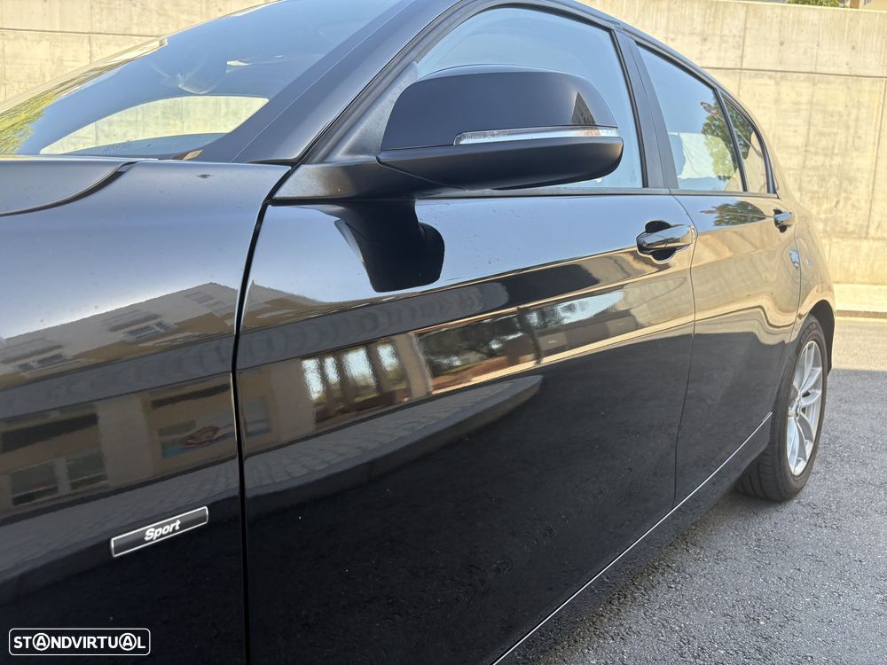 BMW 116 d EfficientDynamics Edition Sport Line - 5