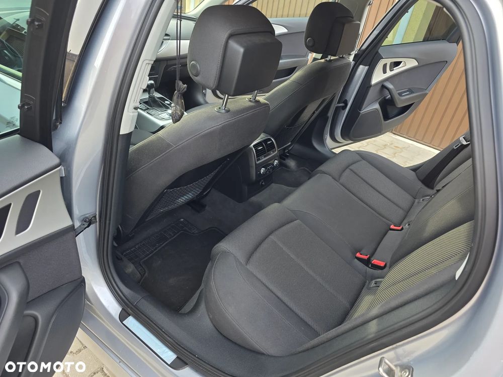 Audi A6 Avant 2.0 TDI Ultra - 10