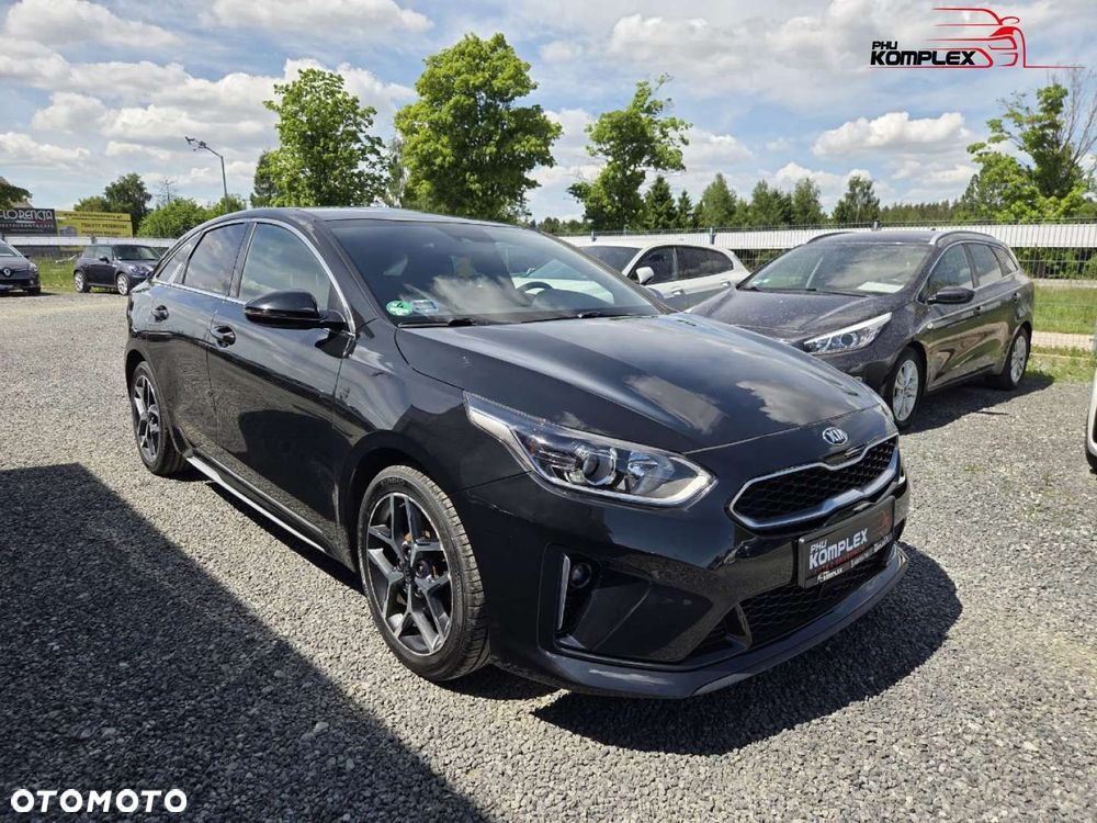 Kia ProCeed - 4