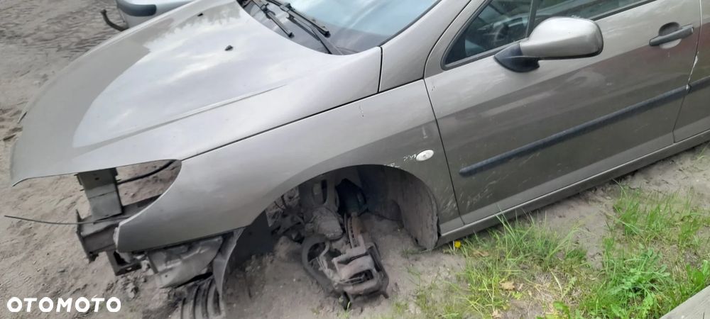 błotnik prawy lewy przód Peugeot 407 - 6
