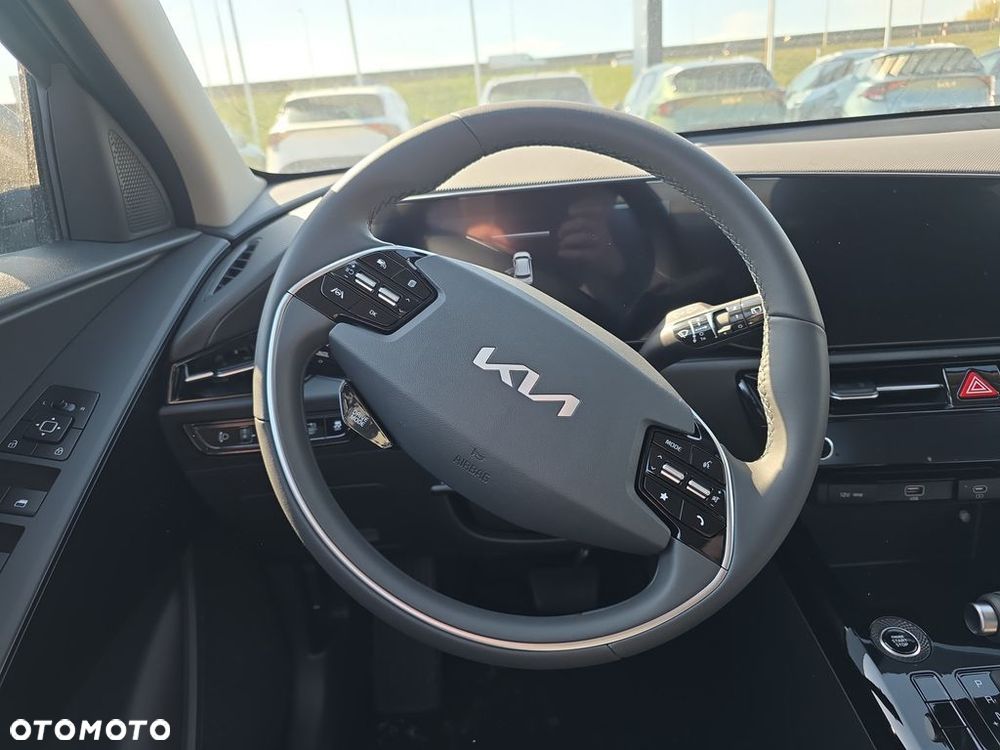 Kia Niro 1.6 GDI Hybrid M - 23