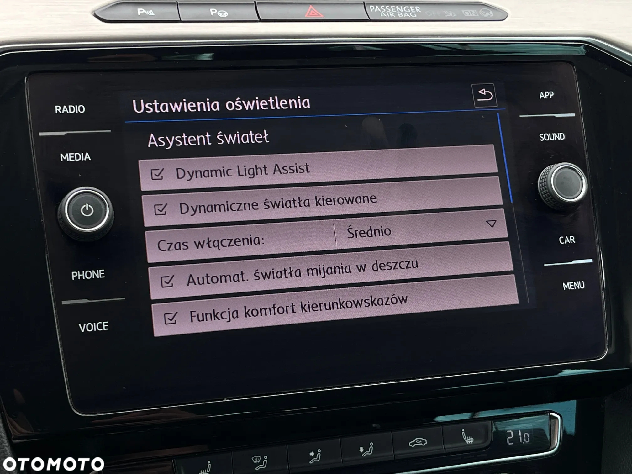 Volkswagen Passat 2.0 TDI Bi-Turbo BMT 4Mot Highline DSG - 29