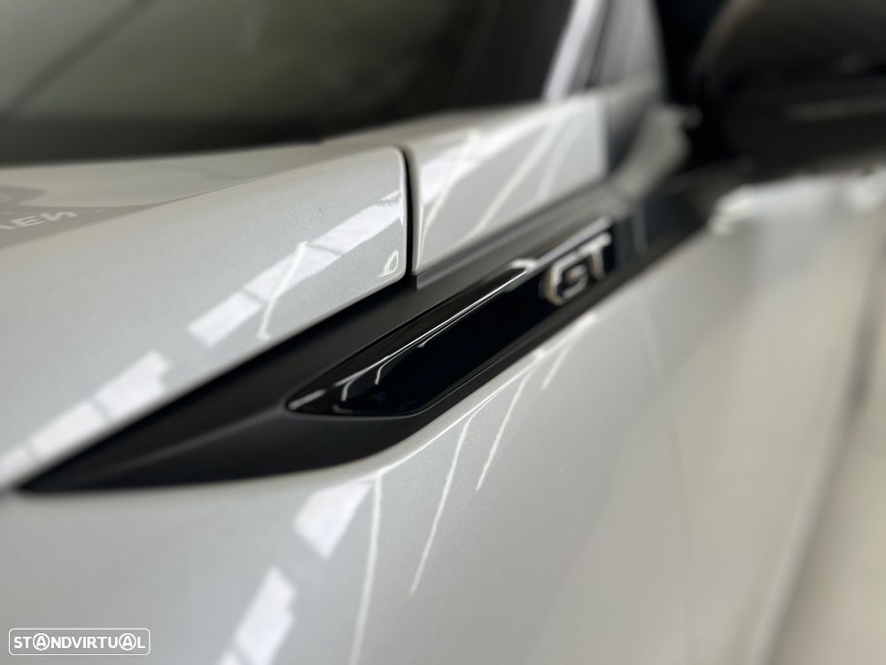 Peugeot 2008 1.2 PureTech GT Pack EAT8 - 9