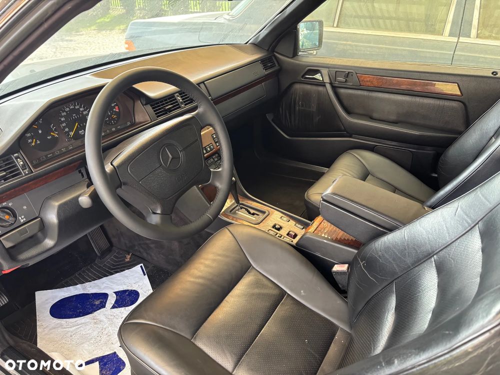 Mercedes-Benz Klasa E - 13