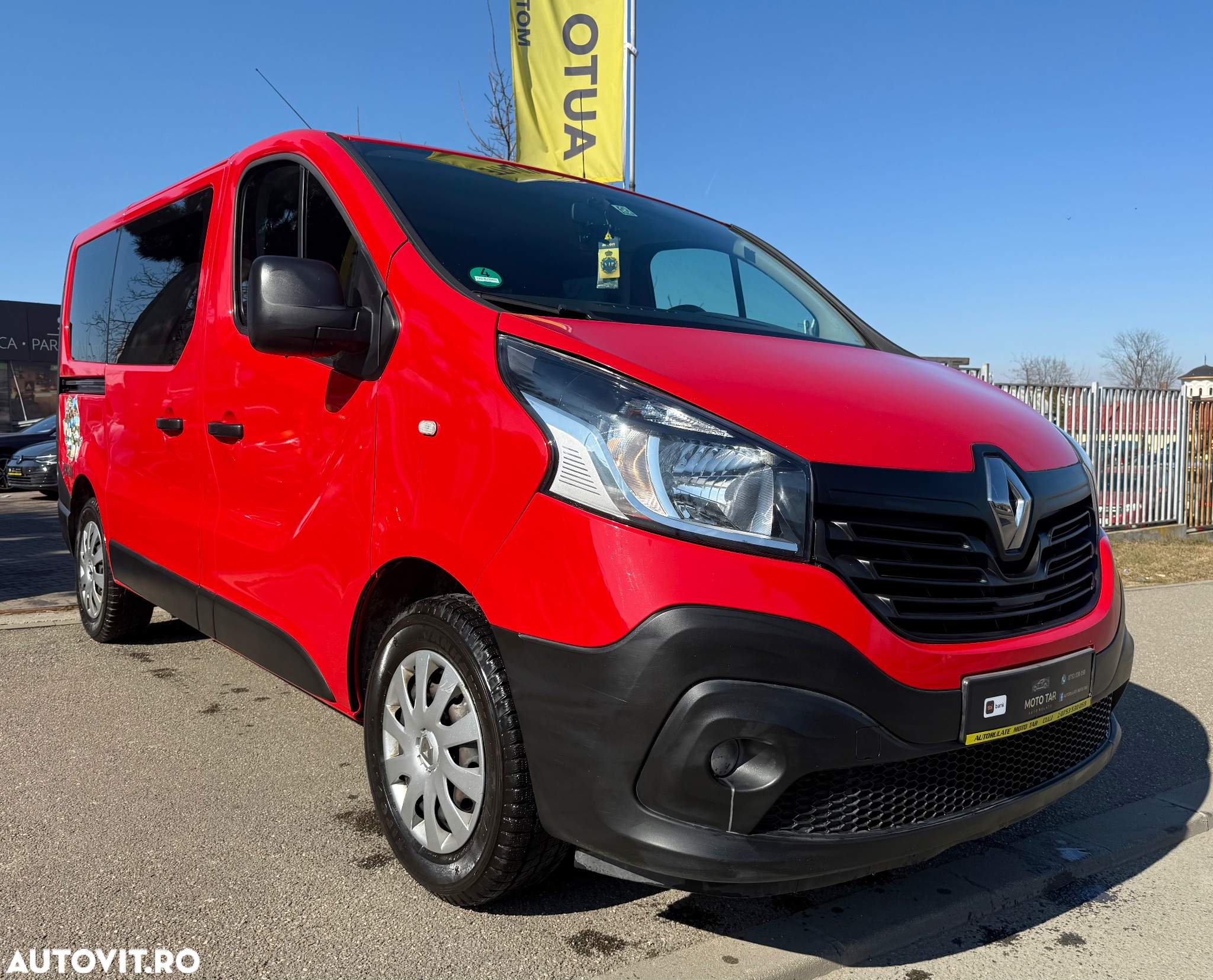 Renault Trafic - 2