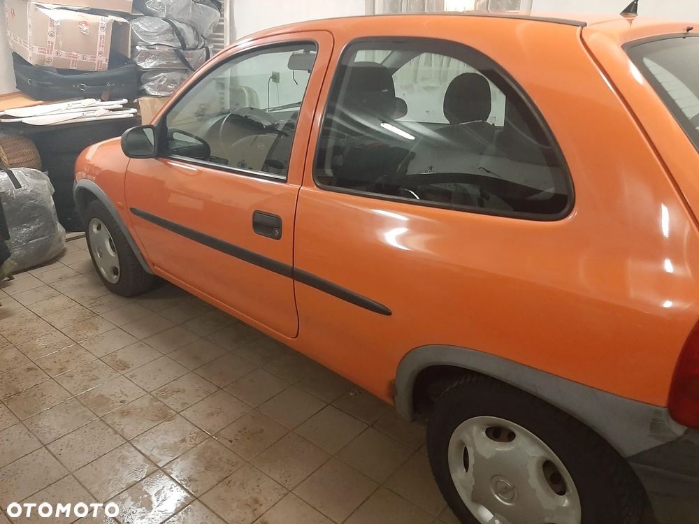 Opel Corsa - 11