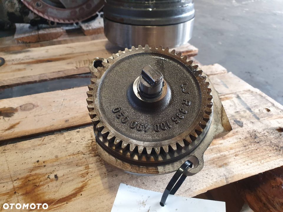 POMPA HYDRAULICZNA TRAKTOR VALTRA S 323 VARIO ML260 - 4