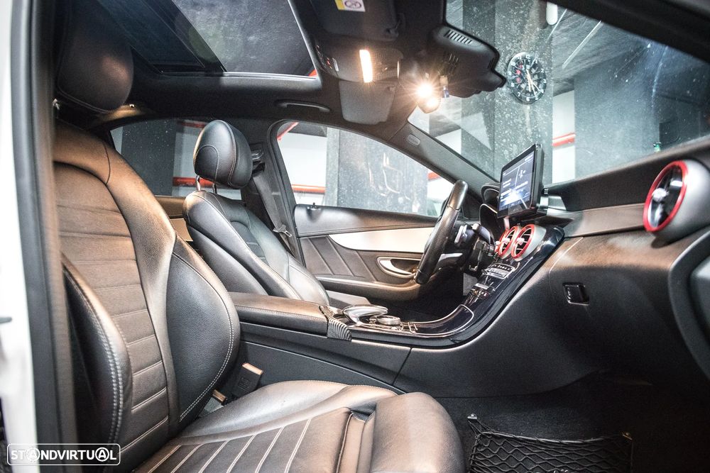 Mercedes-Benz C 300 BlueTEC Hybrid AMG Line - 8