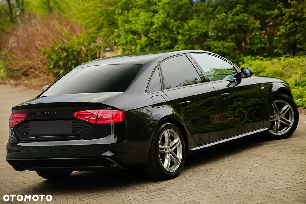 Audi A4 1.8 TFSI quattro S line Sportpaket - 9