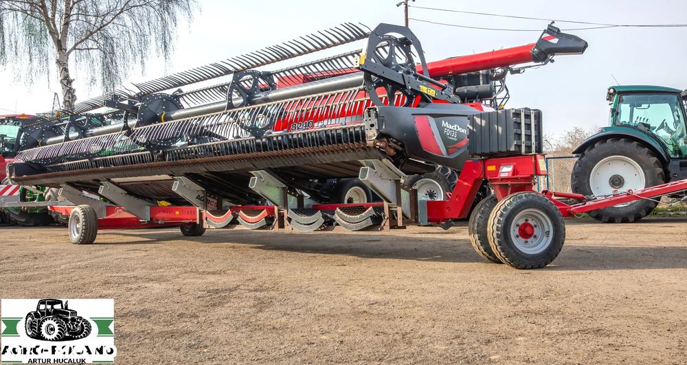 Case IH 8240 AFS - 2018 ROK + MACDON FD 135 - 2018 ROK - 13