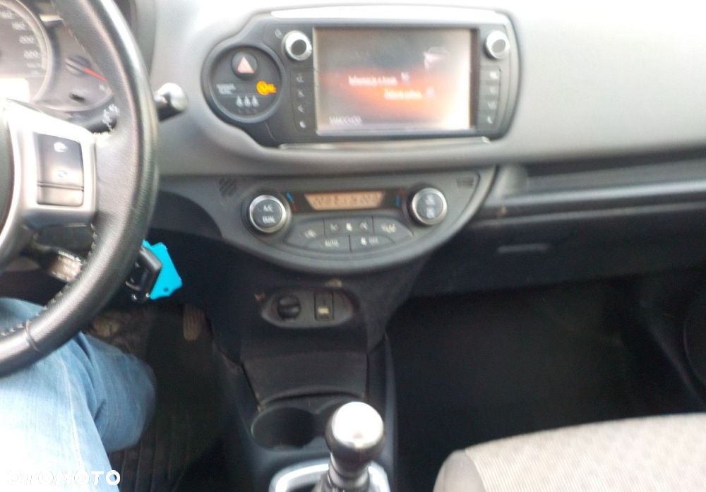 Toyota Yaris - 27