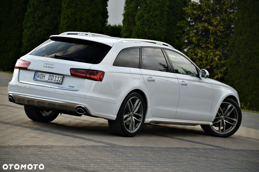 Audi A6 Allroad - 11