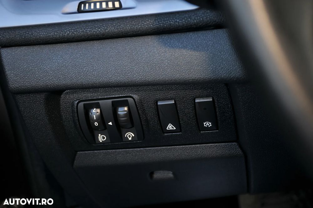 Renault Megane ENERGY dCi Intens - 16