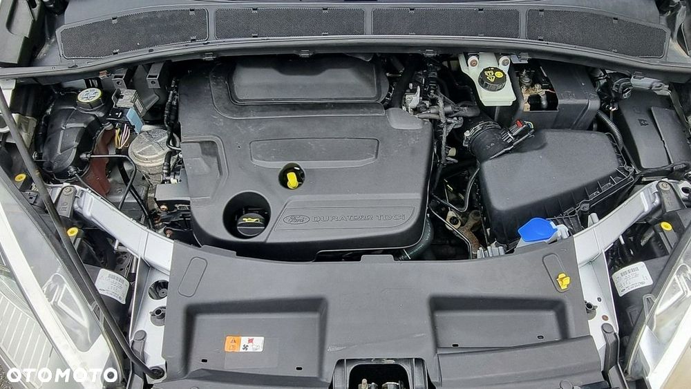 Ford S-Max - 10