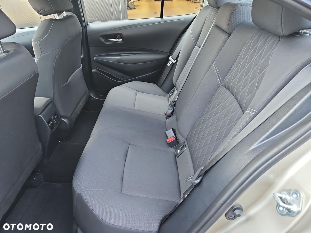 Toyota Corolla - 14