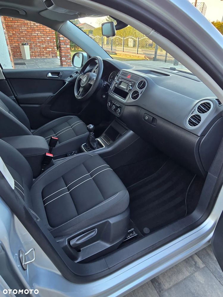 Volkswagen Tiguan - 9