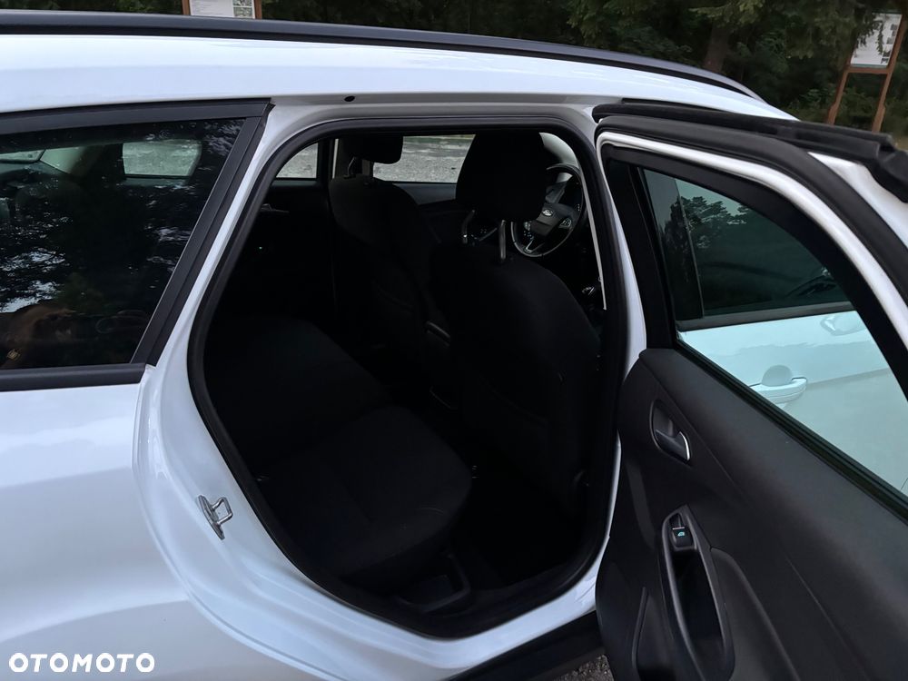 Ford Focus - 12