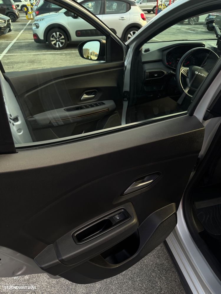 Dacia Sandero - 13