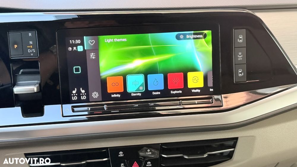 Volkswagen Multivan L 2.0 TDI DSG 110KW Style - 29