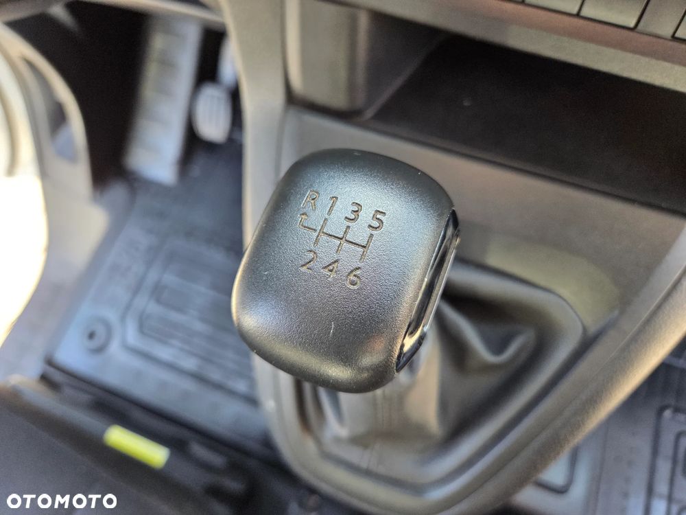Toyota ProAce - 27