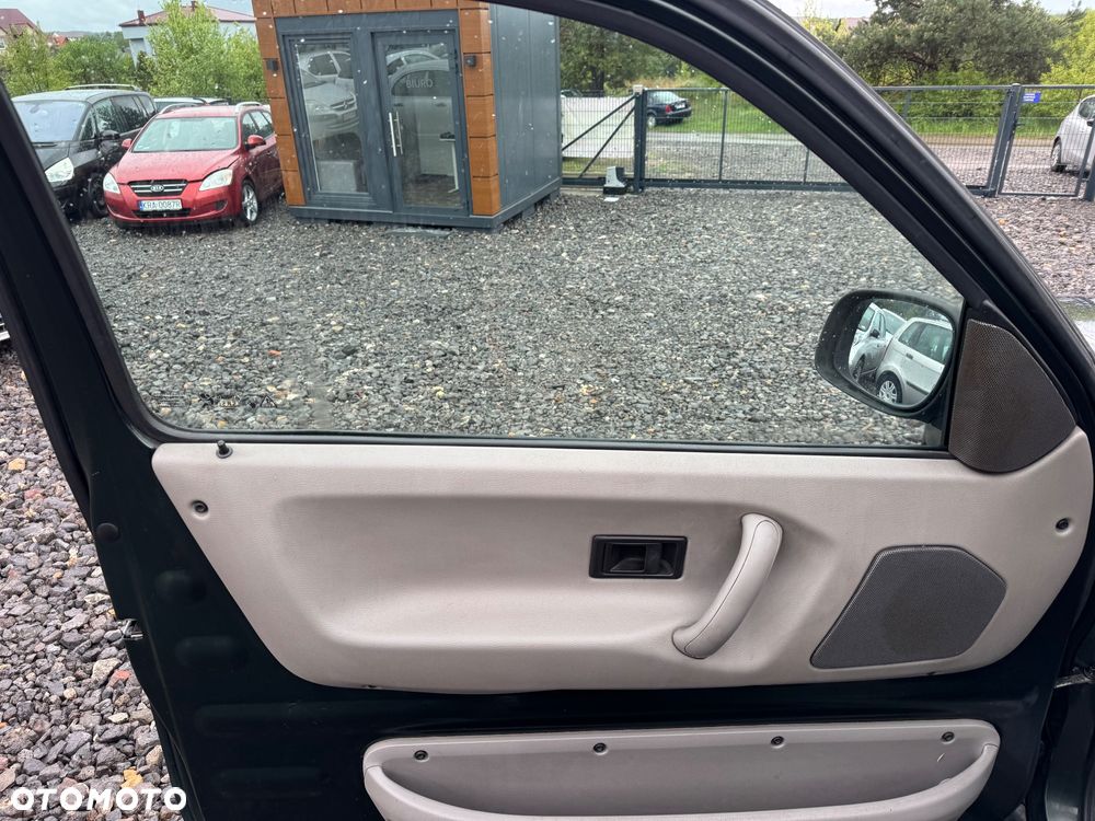 Land Rover Freelander 1.8 - 10