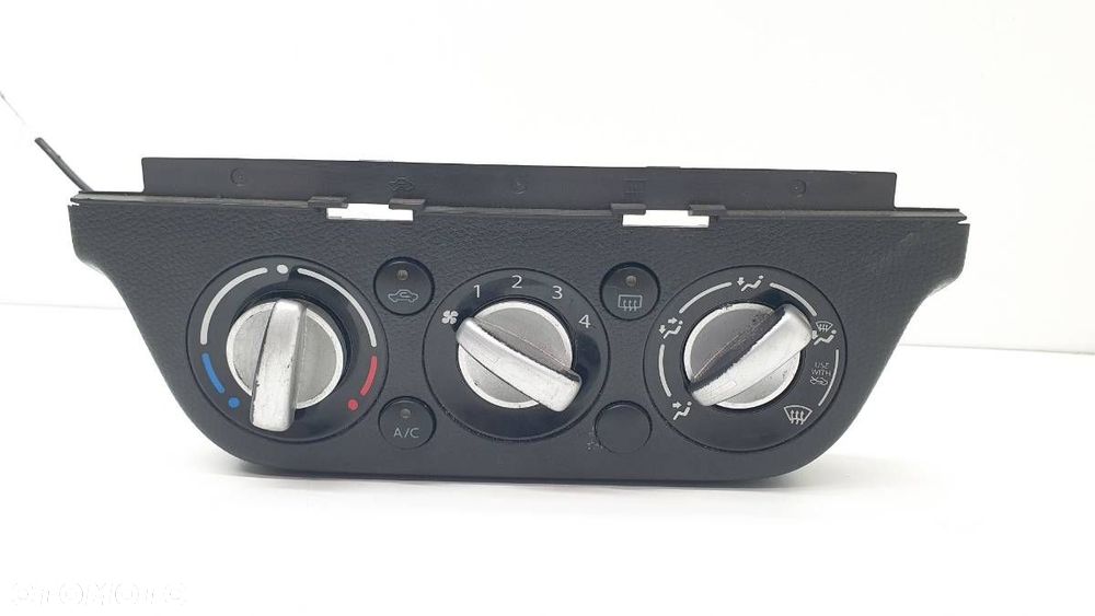 PANEL STEROWANIA NAWIEWU KLIMATYZACJI SUZUKI SWIFT III EUROPA - 1