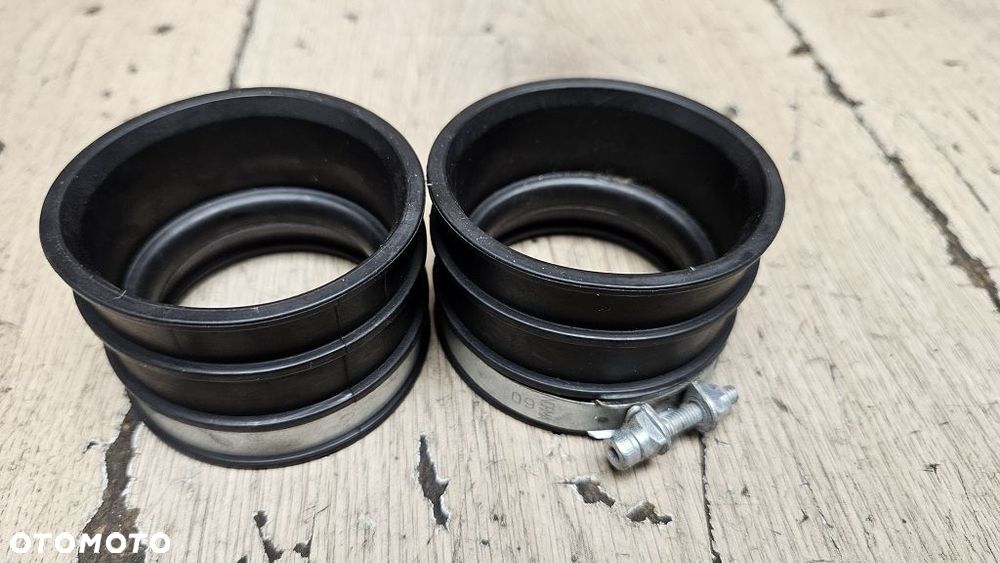 Króciec gumy filtra Triumph Bonneville 1200 Bobber - 6