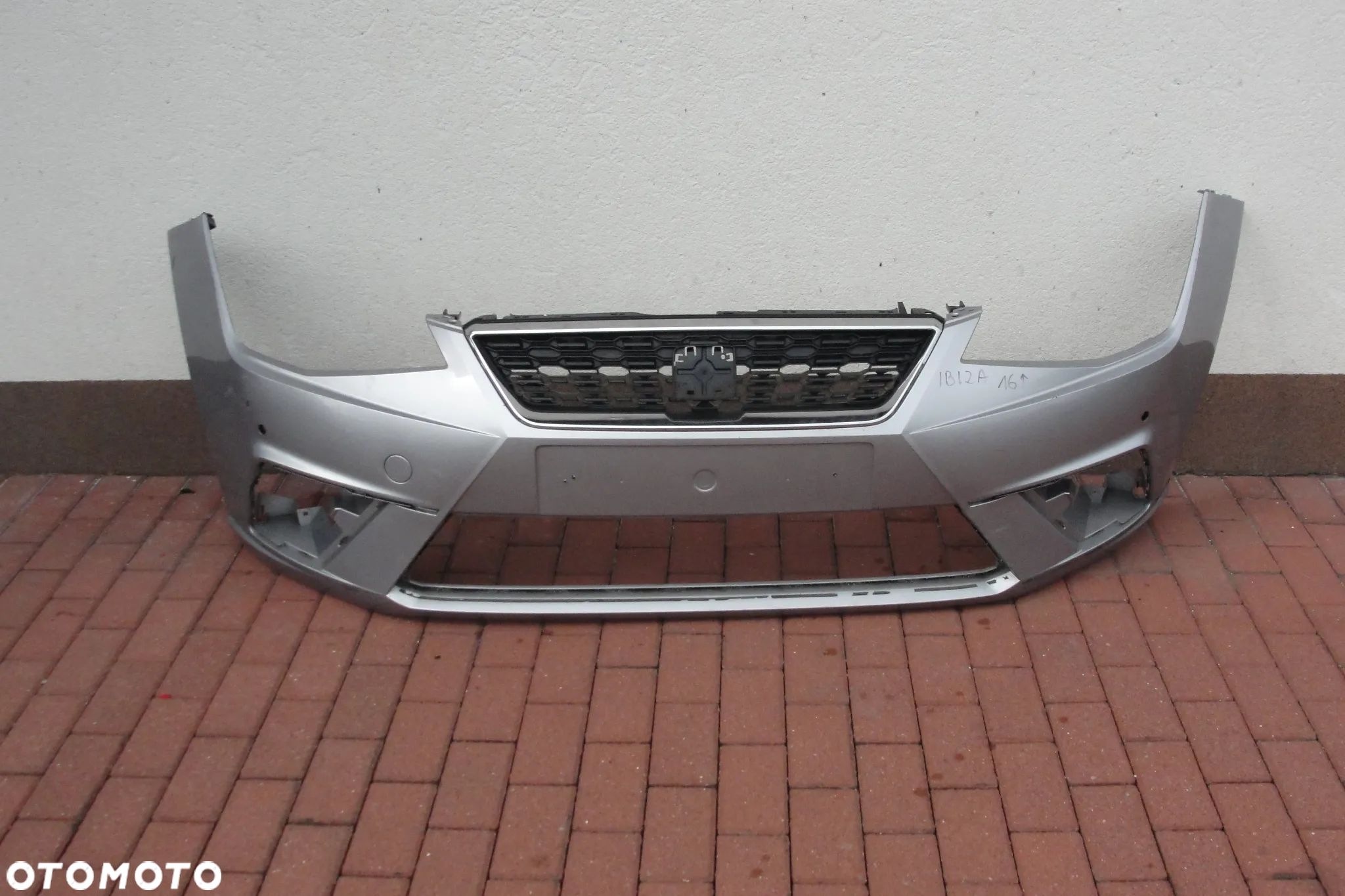 ZDERZAK PRZÓD SEAT IBIZA 5 V 2016-   4x PDC - 1