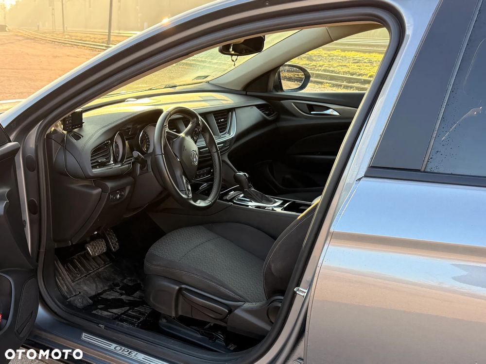 Opel Insignia 1.5 T GPF Enjoy S&S - 12