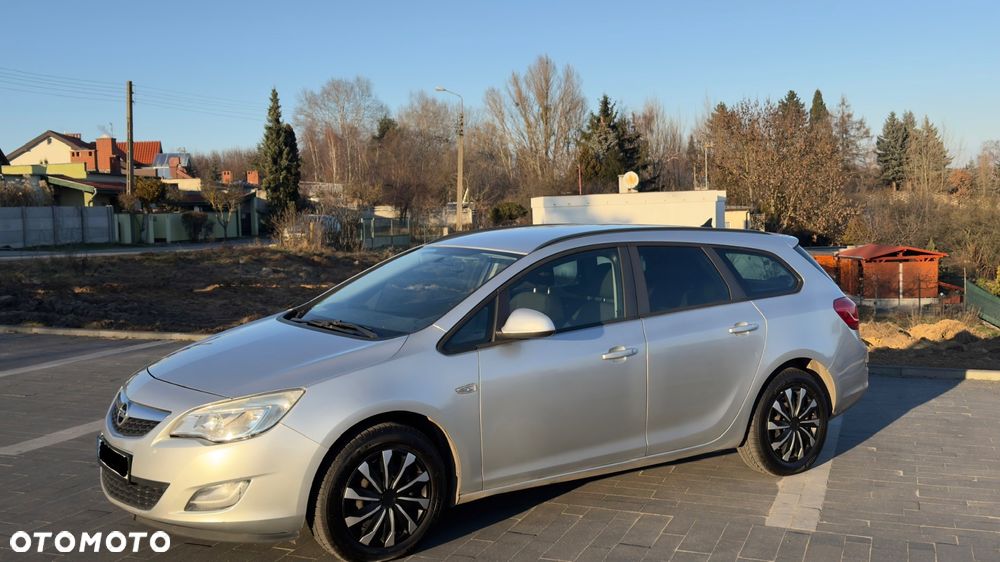 Opel Astra 1.7 CDTI DPF White Edition - 3