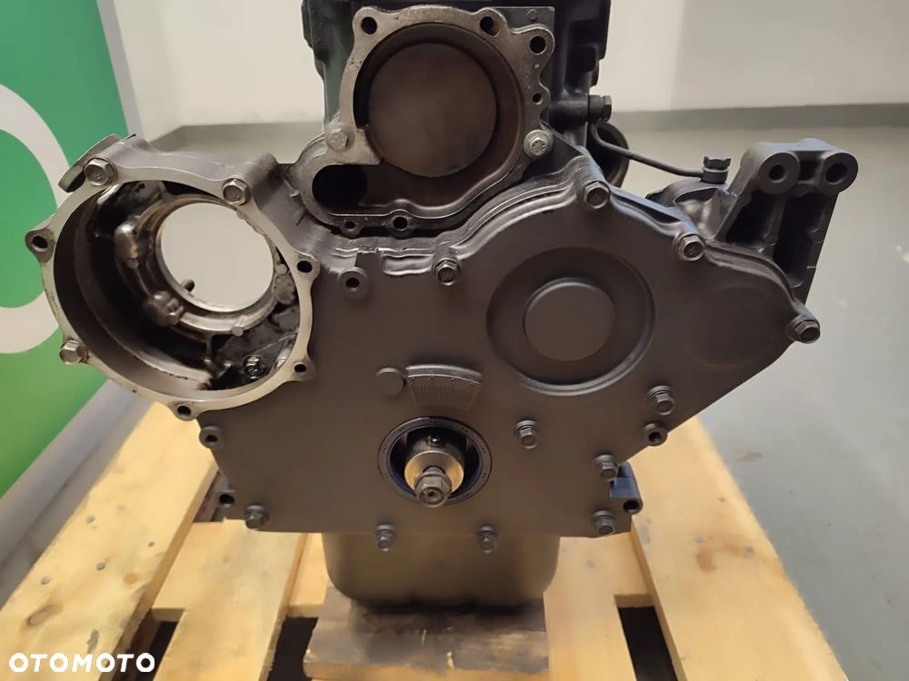 Słupek silnika Komatsu WA95 - 10