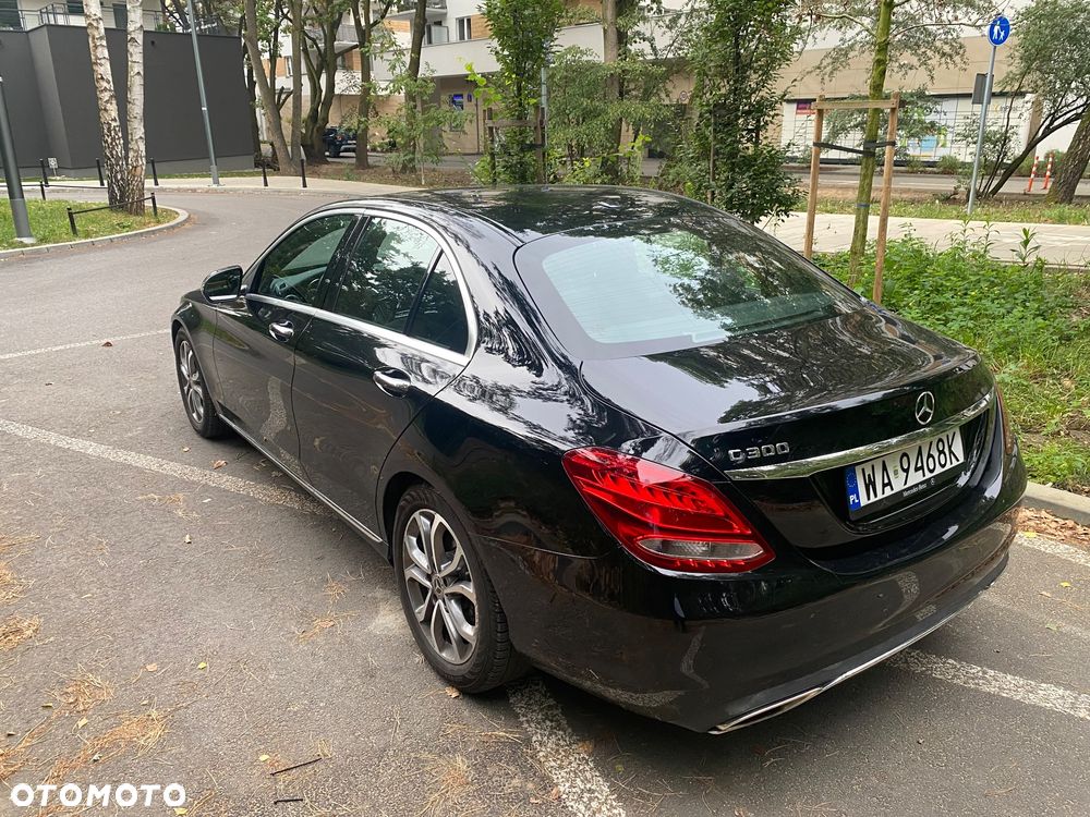 Mercedes-Benz Klasa C 300 9G-TRONIC - 7