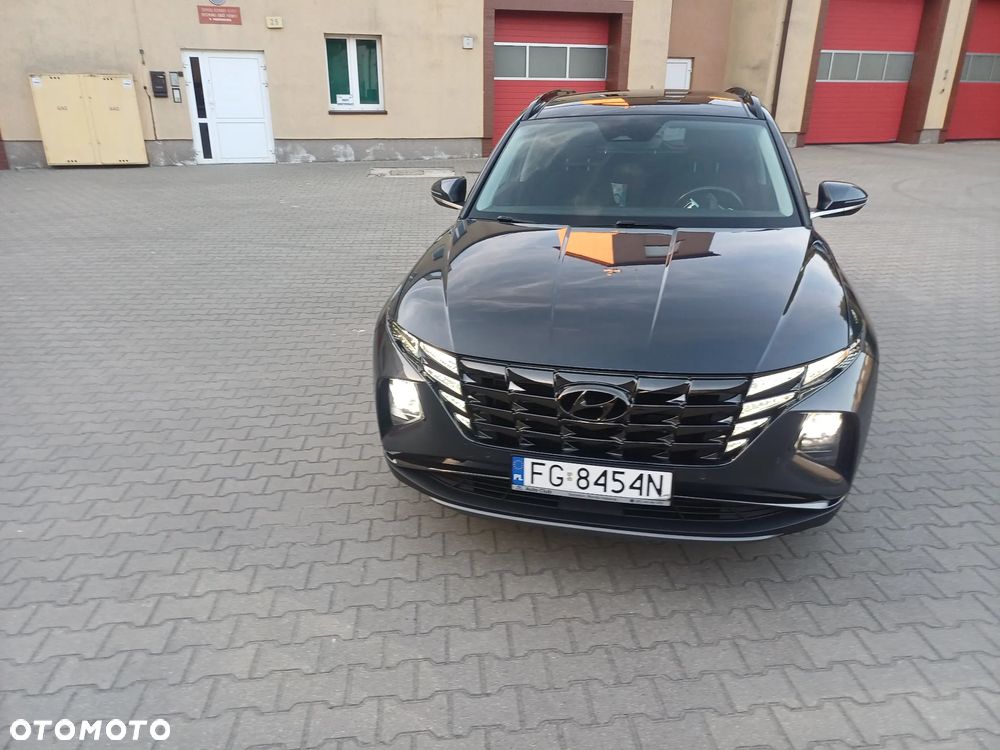 Hyundai Tucson 1.6 T-GDi HEV Executive 4WD - 19