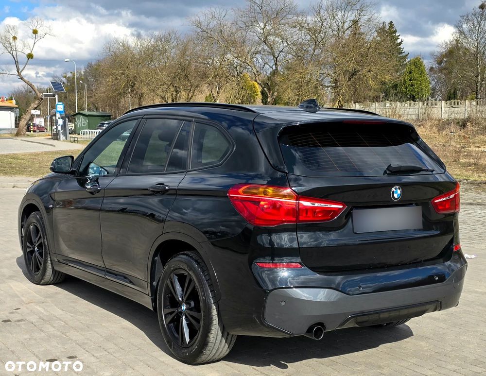 BMW X1 sDrive18i M Sport - 24