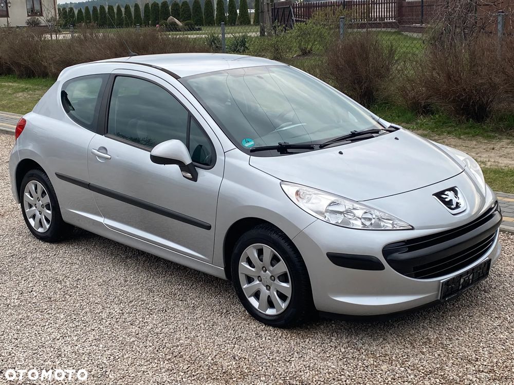 Peugeot 207 75 Urban Move - 23