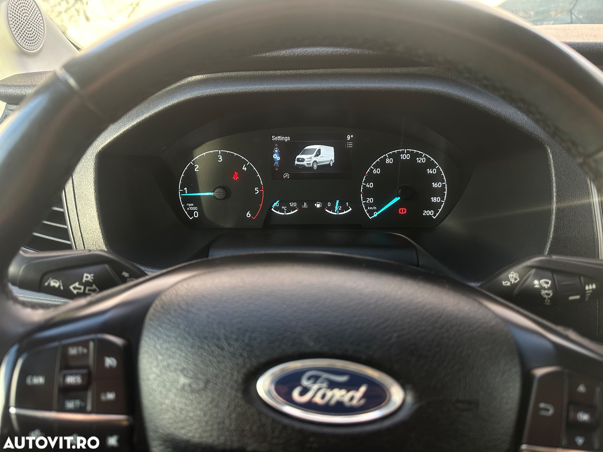 Ford Transit - 21