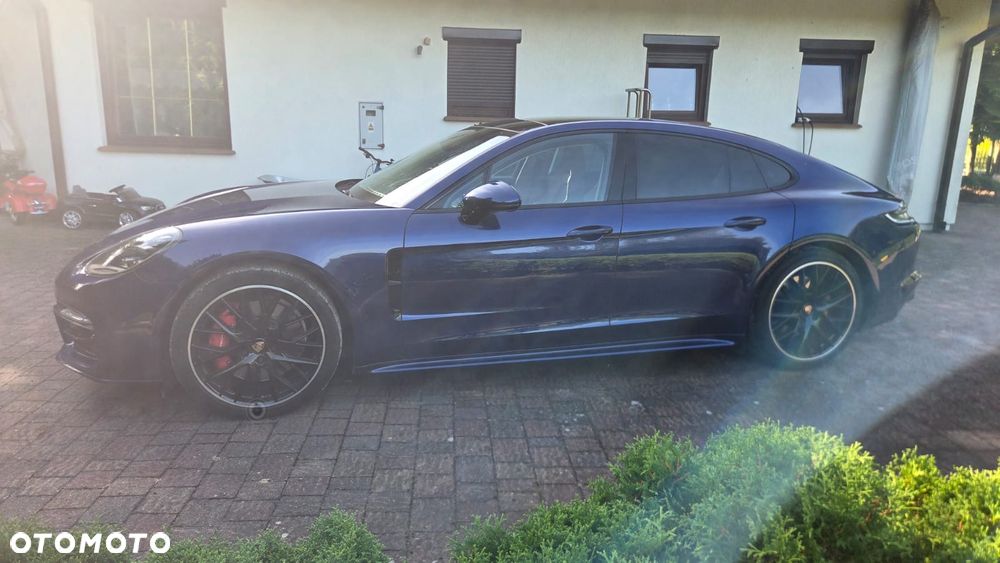 Porsche Panamera - 7