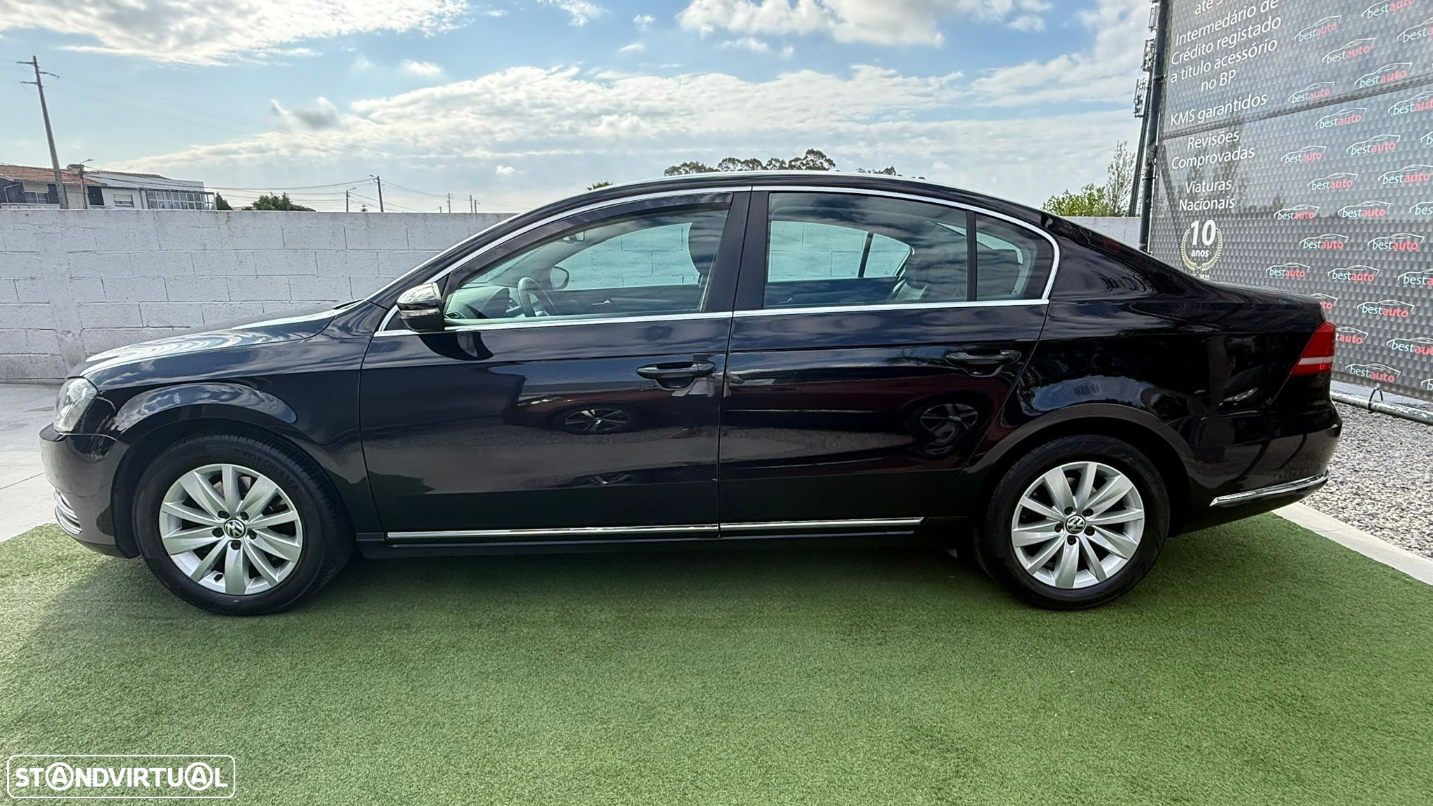 VW Passat 2.0 TDI Highline - 11