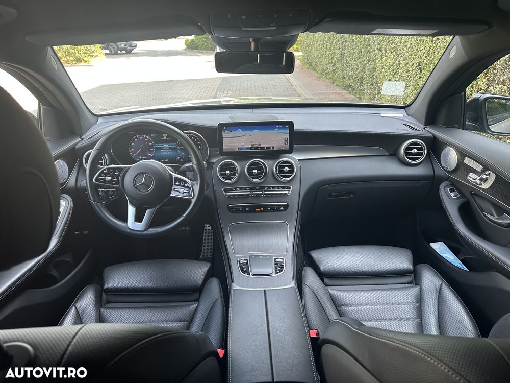Mercedes-Benz GLC Coupe 300 e 4Matic 9G-TRONIC AMG Line - 5