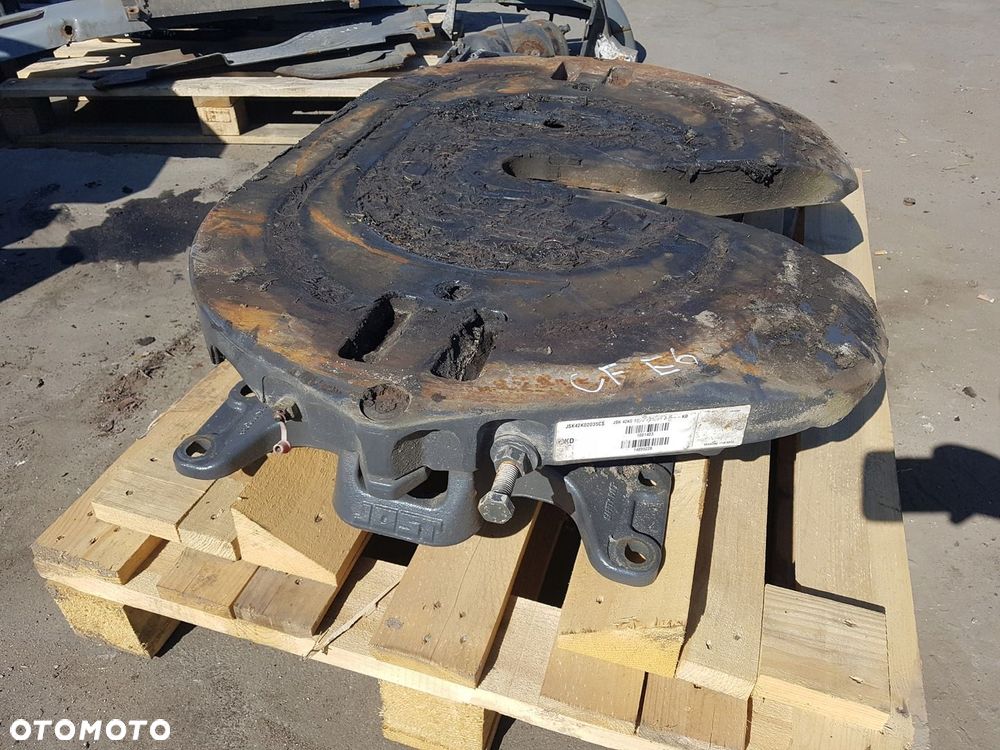 SIODŁO JOST 150mm DAF XF 106 CF EURO 6 - 3