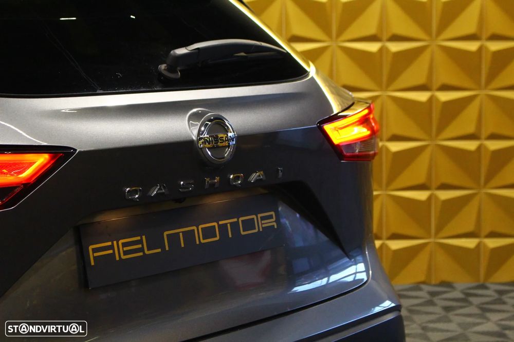 Nissan Qashqai 1.3 DIG-T Tekna Premium - 14