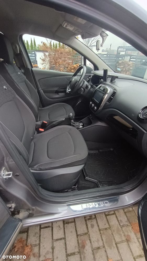 Renault Captur 1.2 Energy TCe Limited EDC - 22