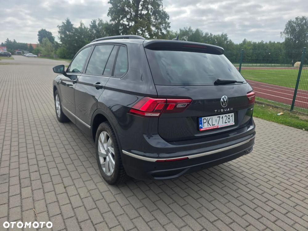 Volkswagen Tiguan 2.0 TDI SCR 4Mot Elegance DSG - 11