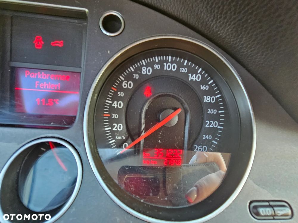 Volkswagen Passat 2.0 TDI DPF Comfortline - 22