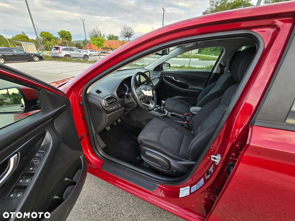 Hyundai i30 1.6 CRDI Trend - 12
