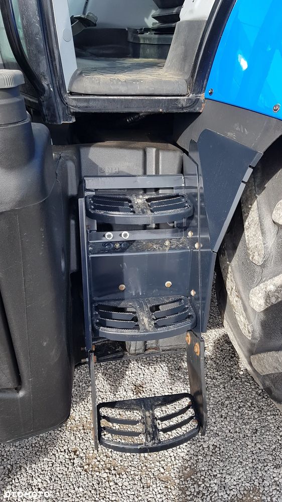 New Holland T7.200 AC 2013R - 18